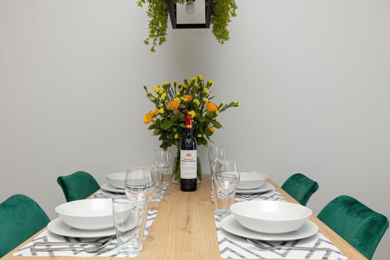 Baltini Premium Apartament Baltic Marina Residence Kołobrzeg Buitenkant foto